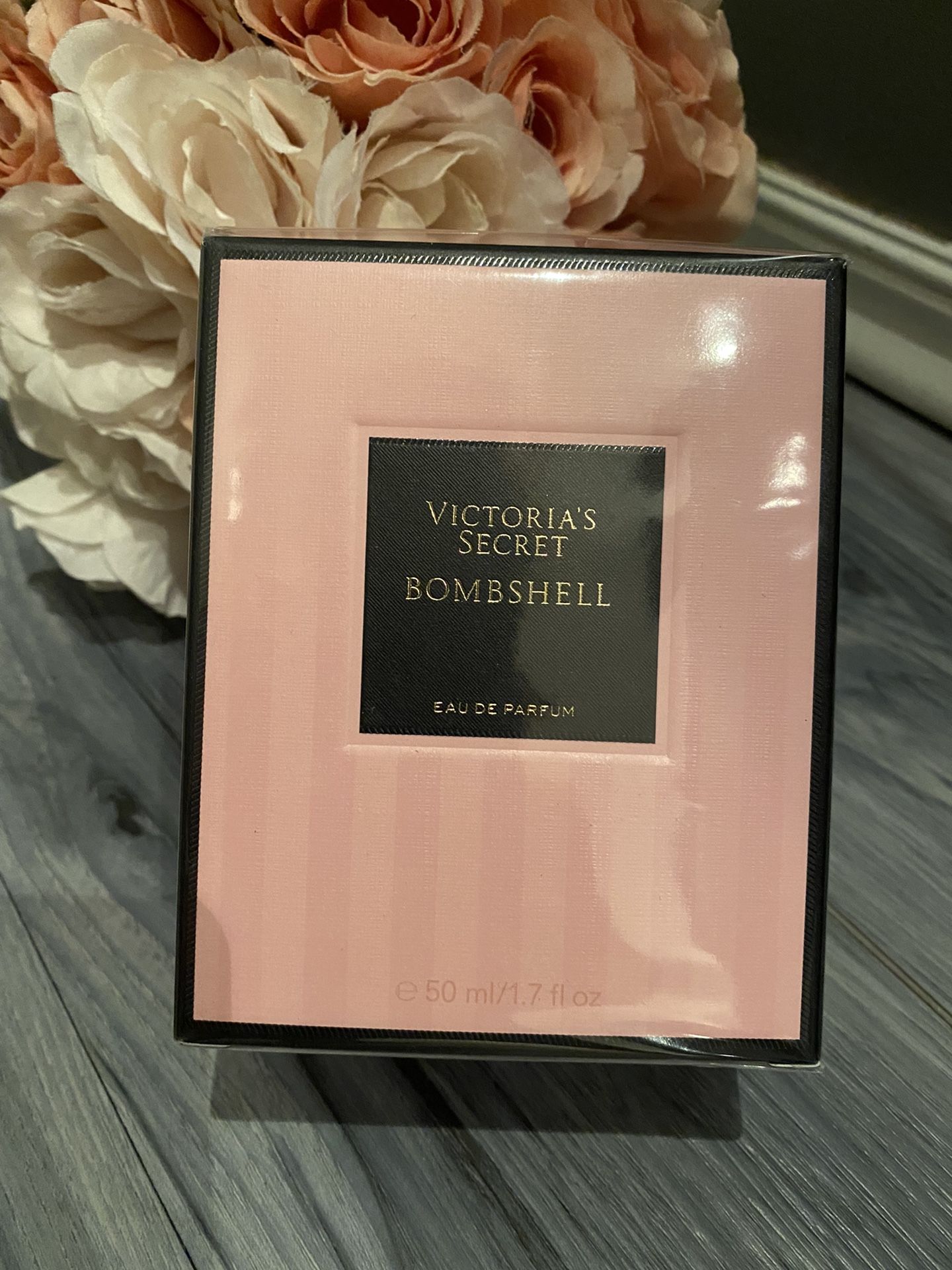 Victoria Secret Perfume Bombshell