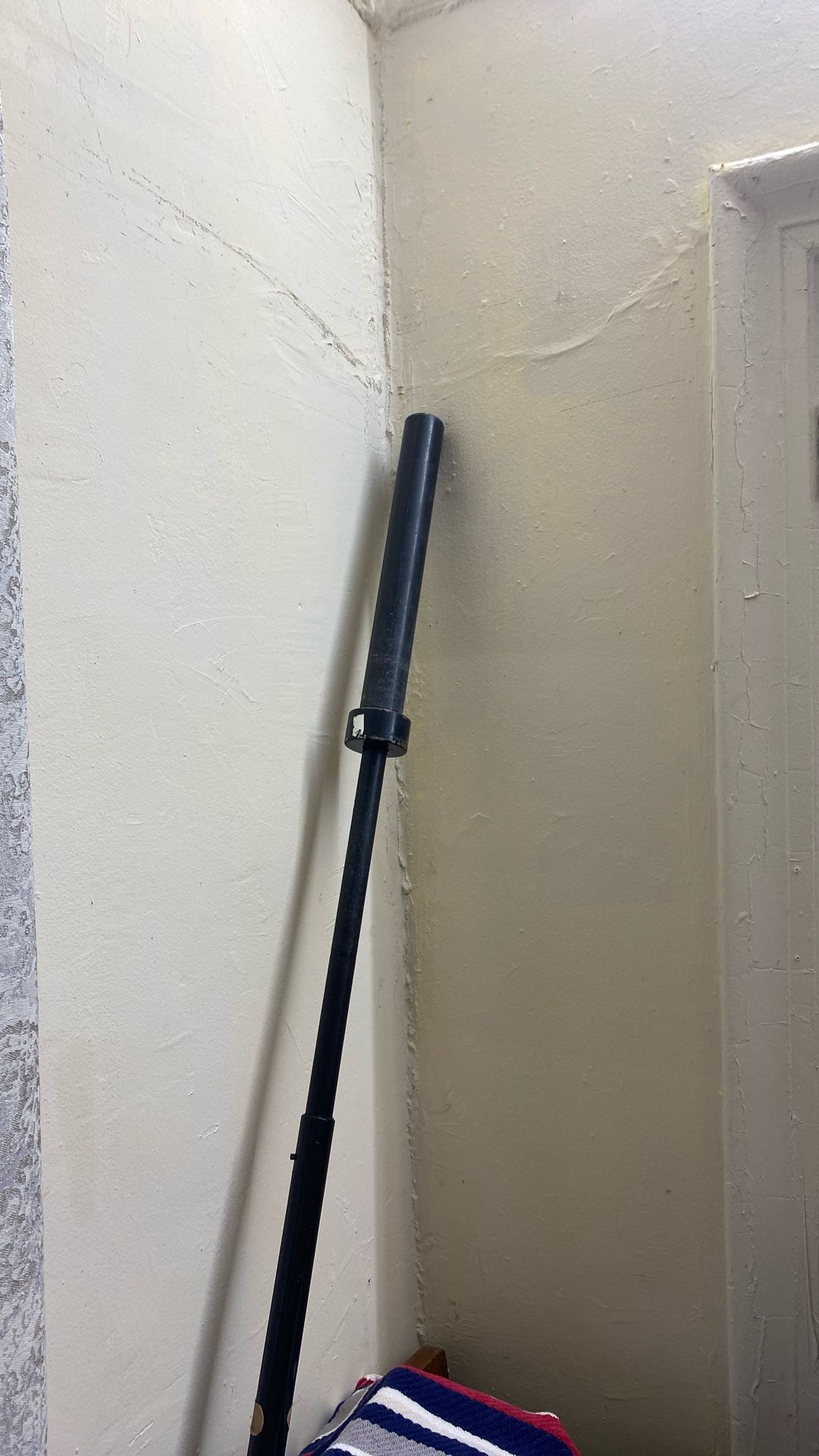 Olympic Barbell + Half Squat Rack