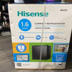 Hisense Compact Refrigerator 1.6 Cu Ft