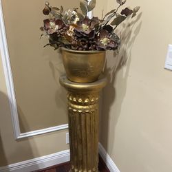 Gold Column Stands (2 Piece)