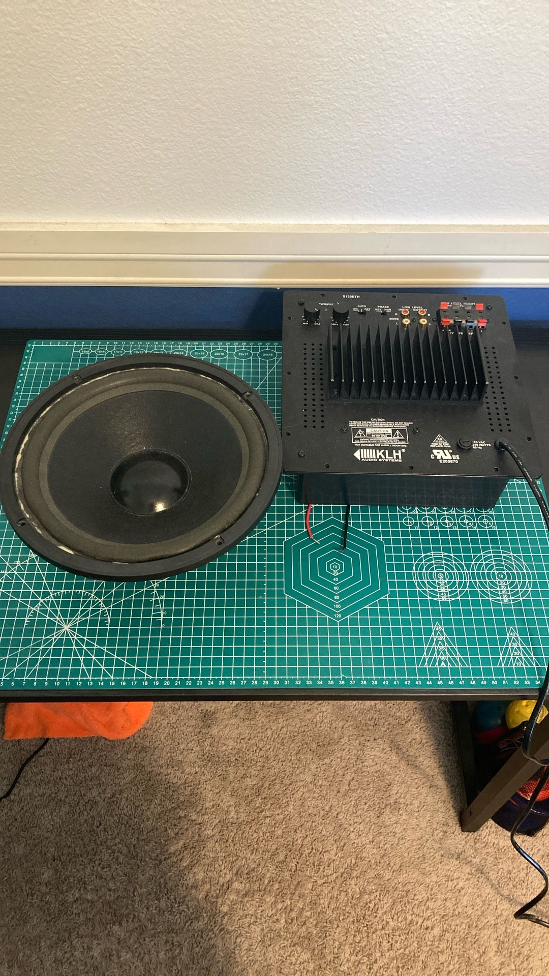 Speaker And Amplifier Subwoofer
