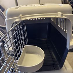 Car Crate Carrier - Small Dog $50