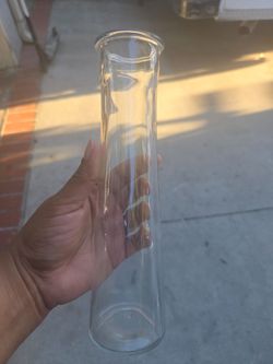 Centerpiece vase