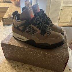 Air Jordan 4 Retro Taupe Haze