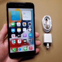 iPhone 8 Plus - UNLOCKED - Like New 