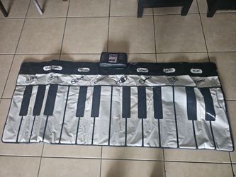 Keyboard piano roll up electric
