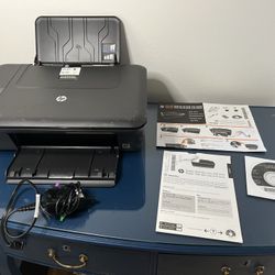 HP DeskJet 2050 All-In-One Printer. In excellent Condition!
