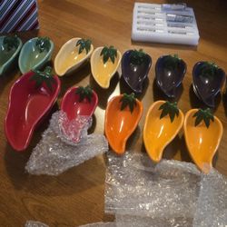 Snacks Or Salsas Plates All New 15 Pc All For $65