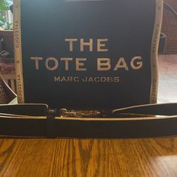 Marc Jacob’s The Tote Bag