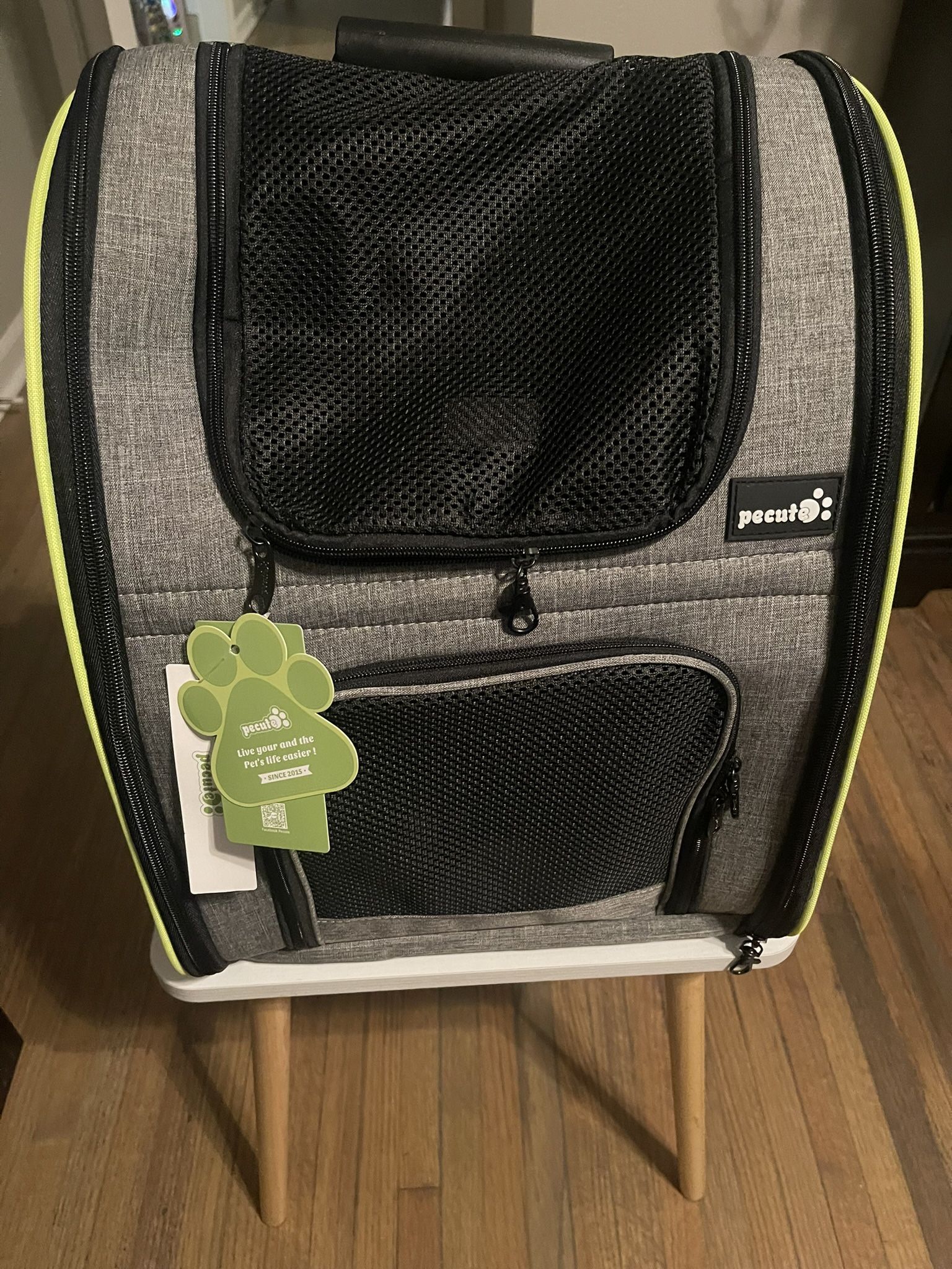 New Pet Carrier Backpack