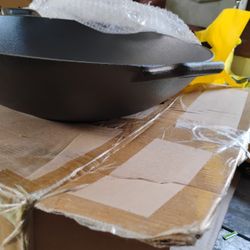 New Cast Iron Wok Large 14 Wide 