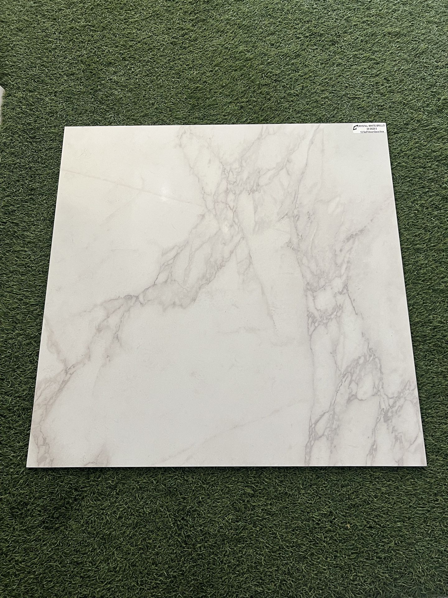 🇪🇸🛠️🔥2050 SQFT 🇪🇸🛠️🔥30x30 GLAZED 🇪🇸 SPANISH PORCELAIN TILE 🇪🇸