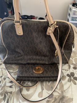 Micheal KORs