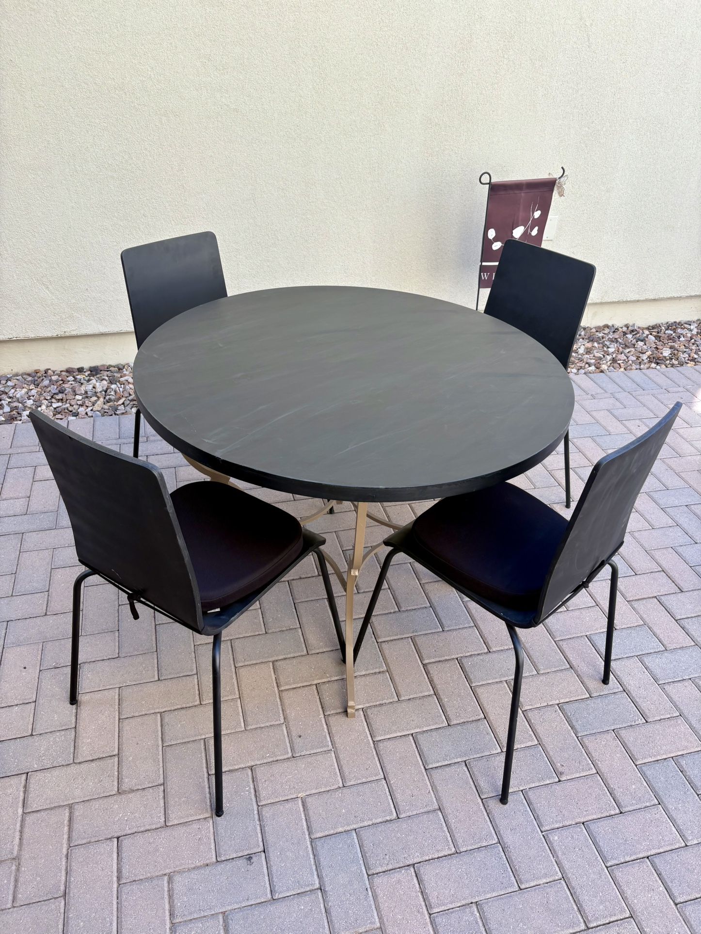 Rustic Solid Wood Black Round 42”Dining Table & Chairs