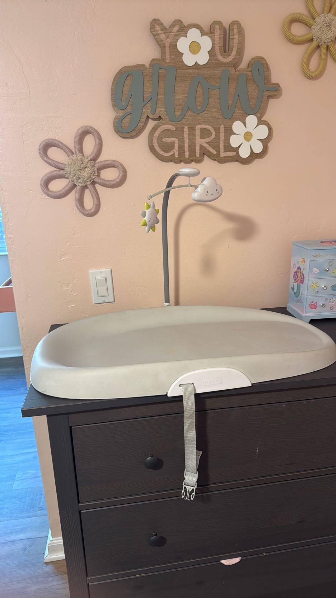 Skip Hop Changing Table With Mobile 