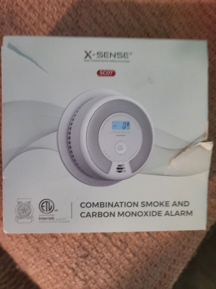 X-Sense 10-Year Battery Combination Smoke Carbon Monoxide Alarm Detector