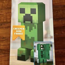 Minecraft Green Creeper Body 12 Can Mini 8L 2 Door Ambient Lighting 25.2"