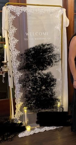 Welcome sign stand