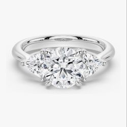 3ct Three Stone Moissanite Engagement Ring - Anillo De Cmpromiso De Moissanita De Tres Piedras Y Tres Quilates 