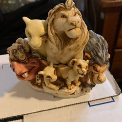 Lion King figures great condition