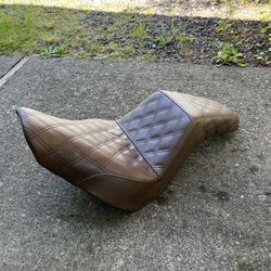 Saddlemen Seat For Harley Davidson Low Rider S / ST