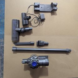 DYSON V6 Animal 