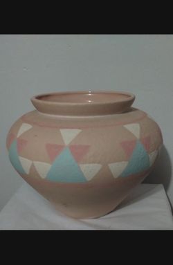 VINTAGE HAEGER POTTERY VASE 11"×8"
