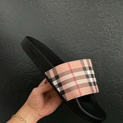 Burberry Slides 