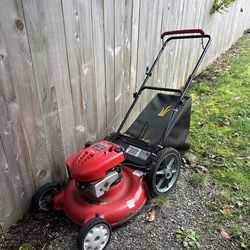 Troy-Bilt 21” Gas Lawn Mower (6.5HP Briggs & Stratton) – Works Great