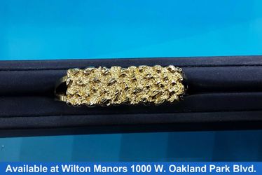Men's Ring - Yellow Gold 10k (.417) 3.8 grams Size 10