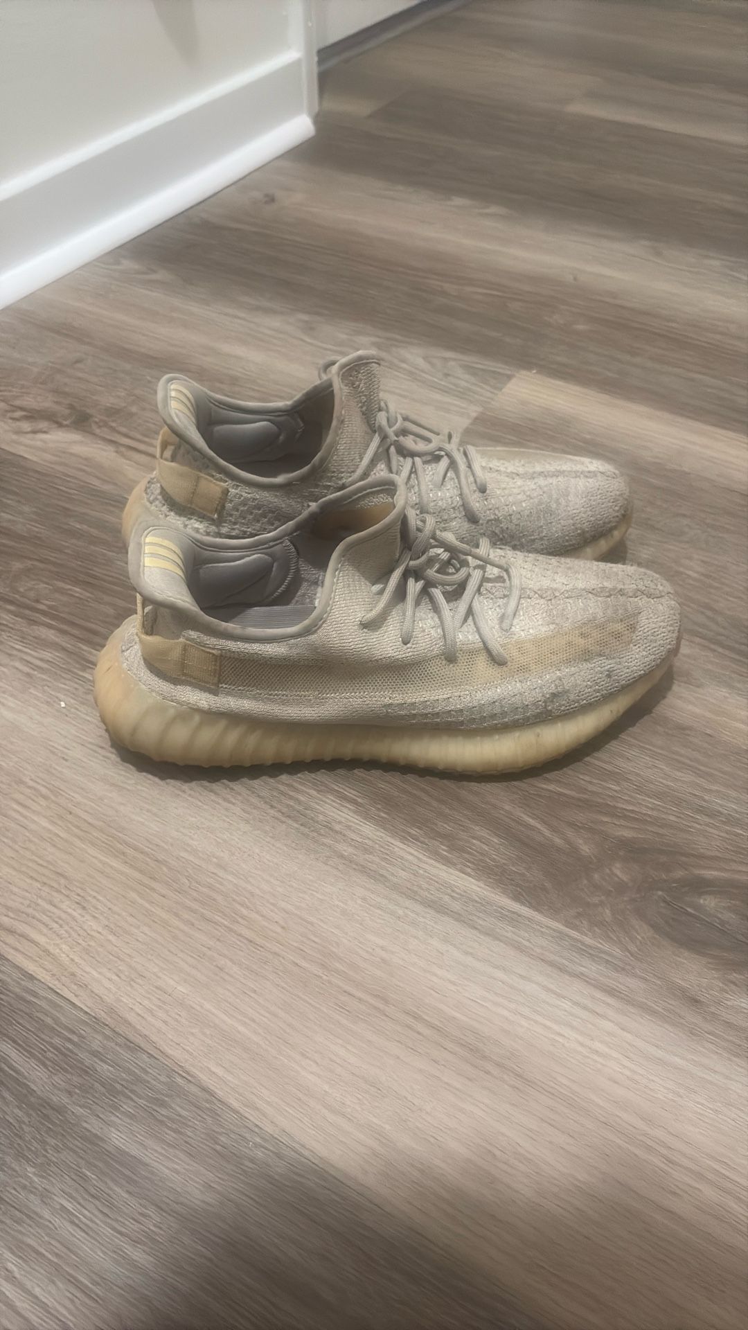 Yeezys  Size 11 150$