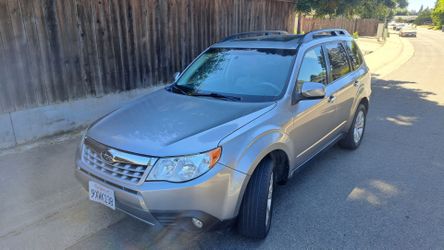 Subaru Forester 2011