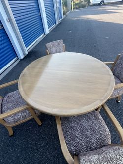 Vintage Luxury Robb & Stucky Game Table With Leaf & Chairs (Wheeled)