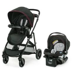 Travel Stroller/Car Seat!