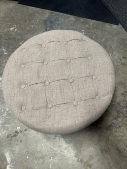 Round Storage Ottoman