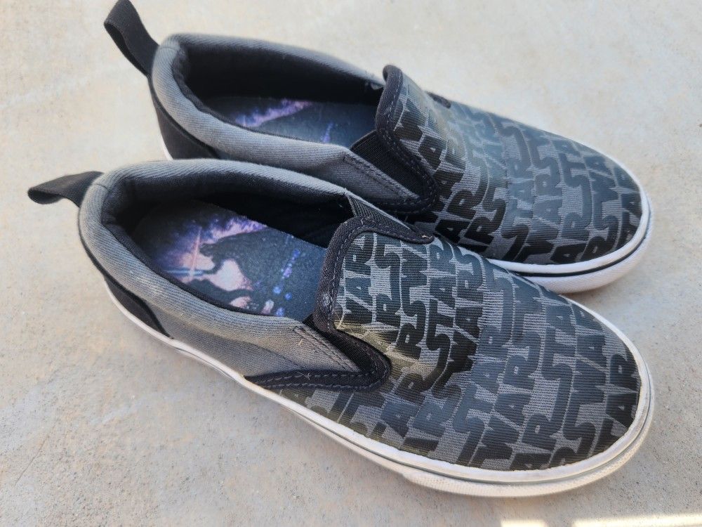 Kids Star Wars Shoes Size 13.5