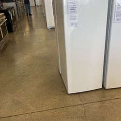 Upright Freezer