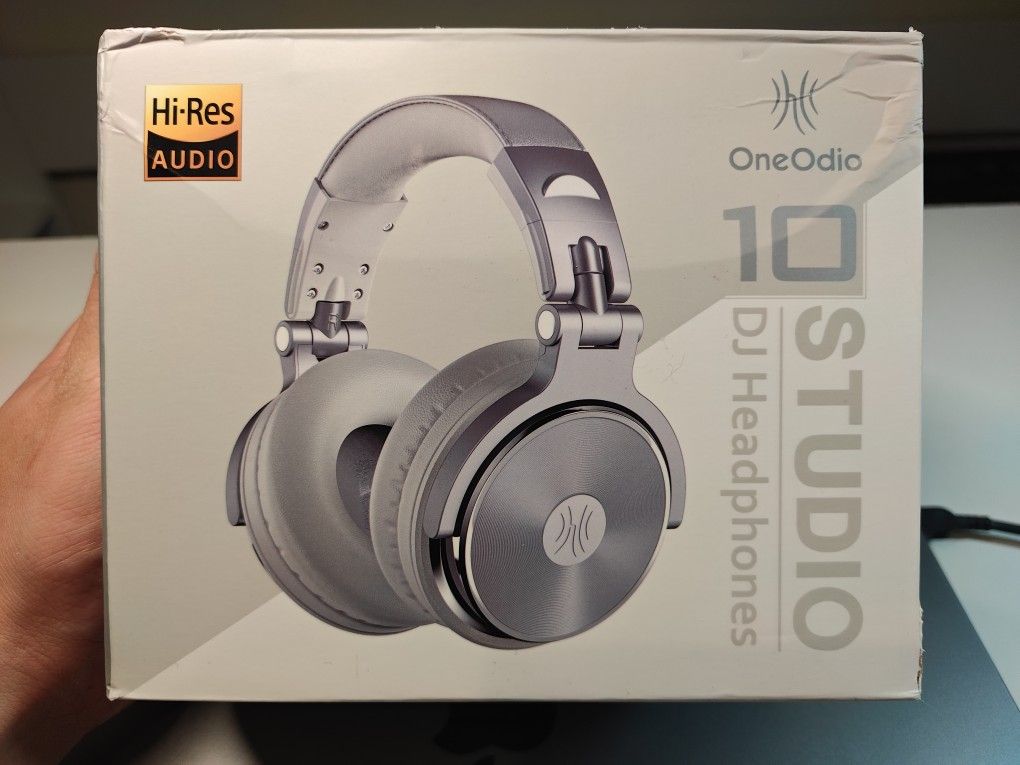 OneOdio Pro10 Studio Headphones - Hi-Res Audio, In-line Mic