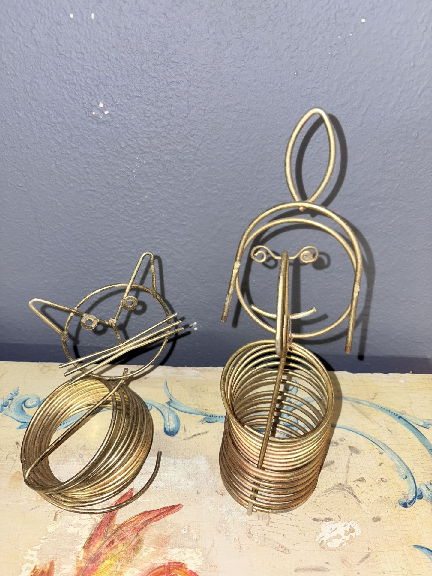 MCM Wire Letter Holders