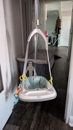 Graco Baby Swing