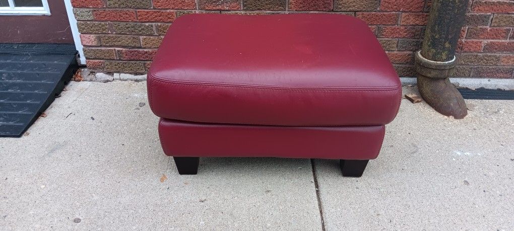 Red Ottoman 