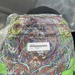 Supreme knot tee