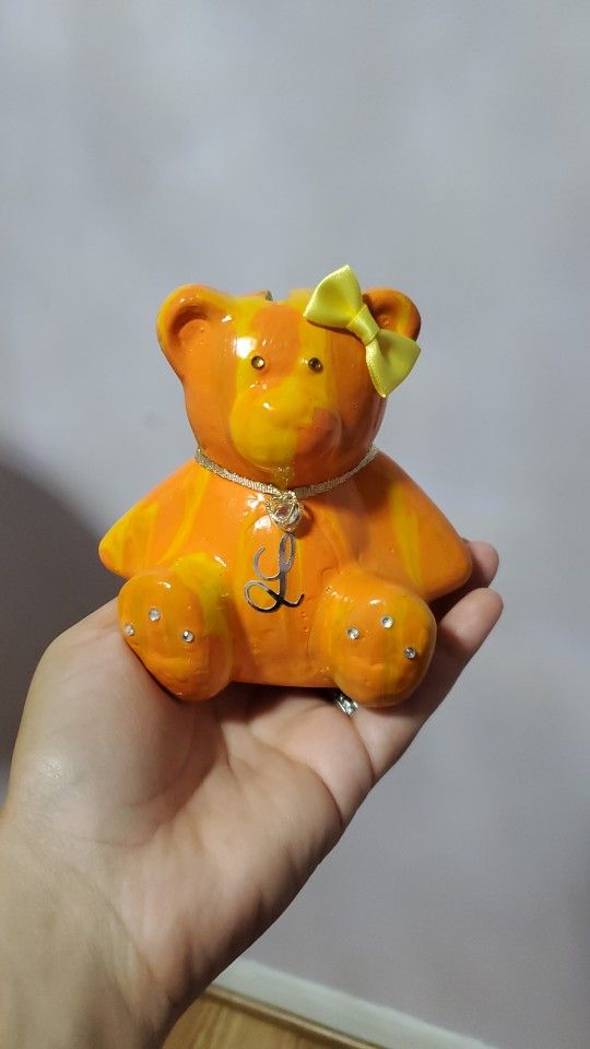 Customize Your Bear Banks