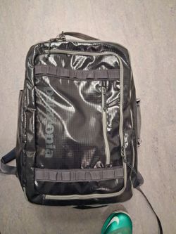Patagonia Black Hole 45L Duffel — Like New