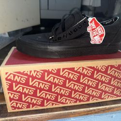 Brand new old skool all black vans