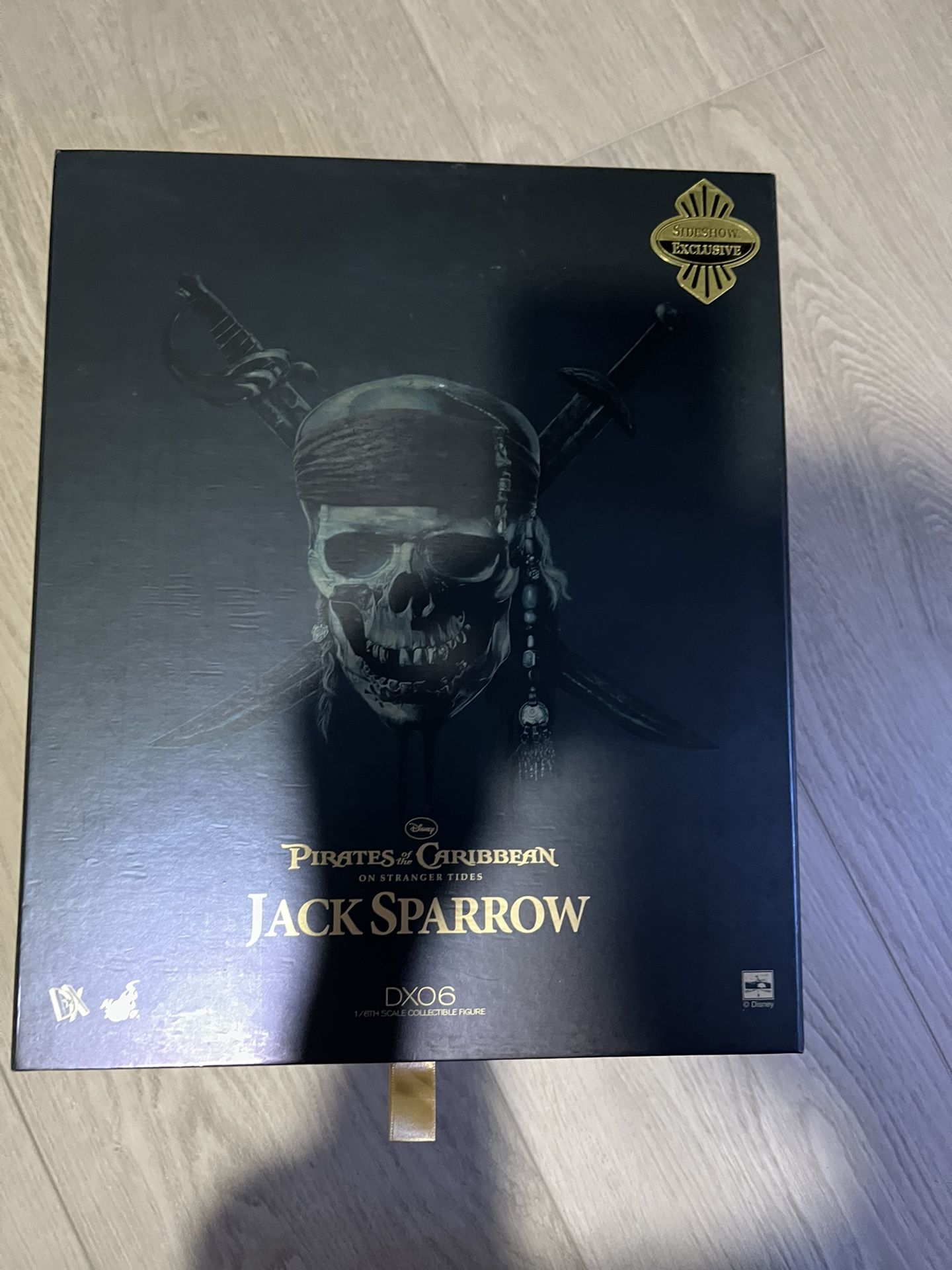 Hot Toys Captain Jack Sparrow 1/6 DX06 *Sideshow Exclusive*
