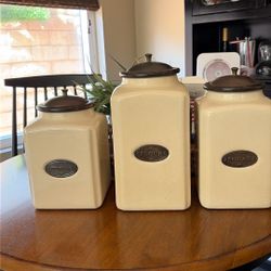 Kitchen  Coffee, Sugar And Flower Canisters , Perfect Condition, Like New