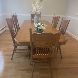 Solid Oak Dining Room Set