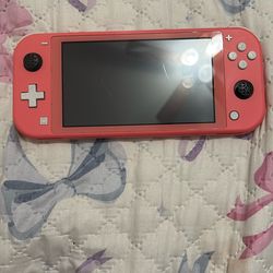 Nintendo Switch Coral