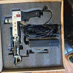 Tuft Gun